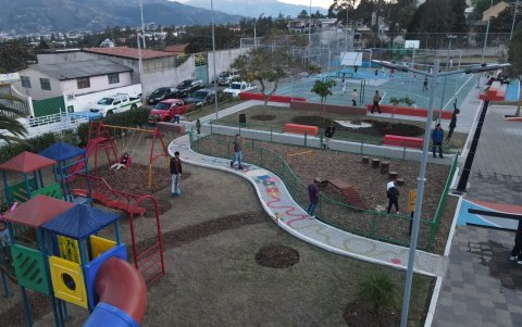 En total 7.447 m2 del parque fueron intervenidos, con una inversión de 263.000 dólares, que los vecinos deben cuidar.