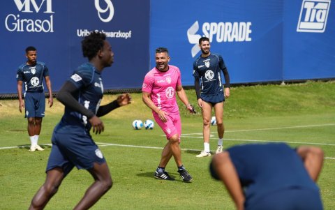 Entrenamiento de Independiente de Valle para enfrentar a Técnico Universitario