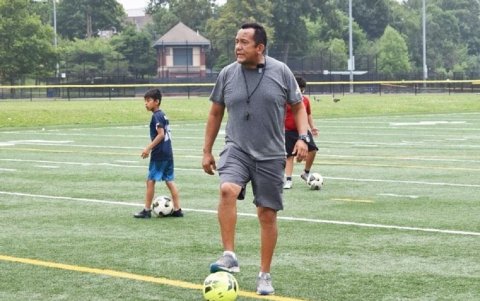 Holguer González fue preparador físico de Ecuador.