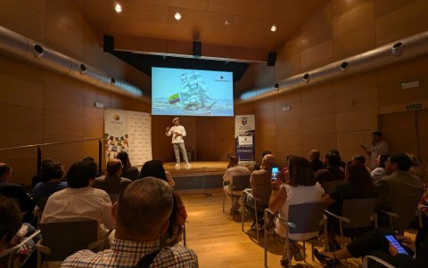 Charla de Rafa Gorrotxategi en España.