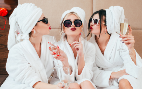 Entre los espacios de distracción puede estar un día de spa como recompensa.