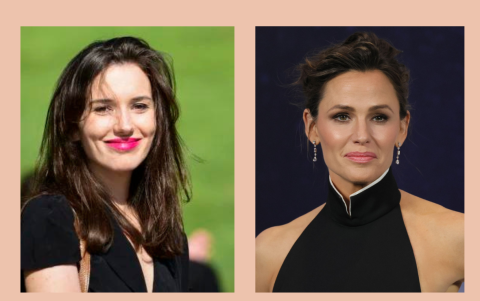 Para muchos, Kick es físicamente parecida a Jennifer Garner, primera esposa de Ben Affleck y madre de sus tres hijos, aunque eso es cuestión de opinión.