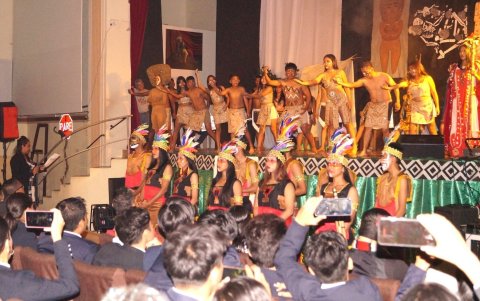 Los estudiantes de los colegios peninsulares fueron los protagonistas.