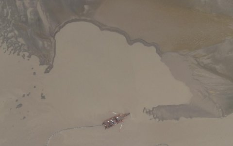 El Consorcio Dragando por Guayas ha extraído 2,2 millones de metros cúbicos de sedimento.