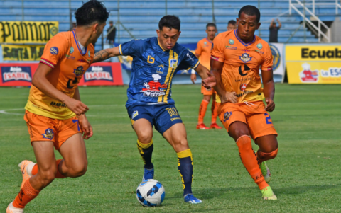 Delfín y Libertad empataron 1-1 en el estadio Jocay en la primera etapa de LigaPro