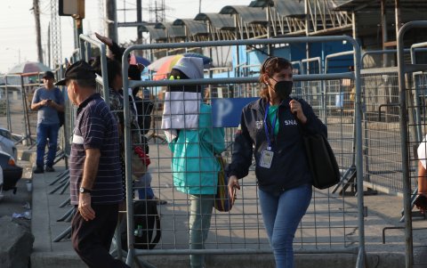 Los familiares de los reos señalan que los guías penitenciarios y funcionarios también tienen tuberculosis.