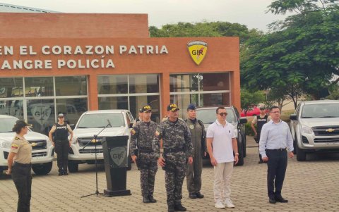 Daniel Noboa participó de la entrega de 139 vehículos para los ejes investigativos e inteligencia de la Policía