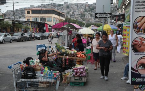 Referencial. Municipio esperaba incubar 500 negocios, el objetivo no fue alcanzado. Hay lentitud para implementar corredores comerciales.