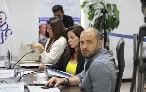 El reglamento del concurso para fiscal se elaboró solo entre los siete despachos del Consejo de Participación Ciudadana (CPCCS).