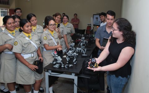 Los jóvenes se sorprendieron de la diversidad de trabajos.