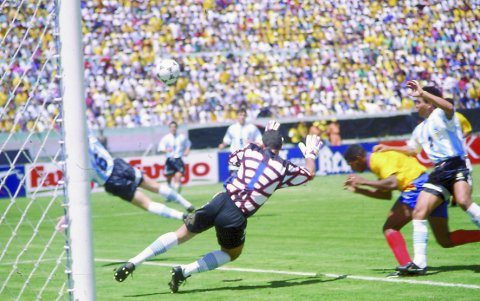 Alberto Montaño fue un destacado defensor central en las décadas de los 90.