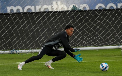 El arquero de la selección de Perú Pedro Gallese..