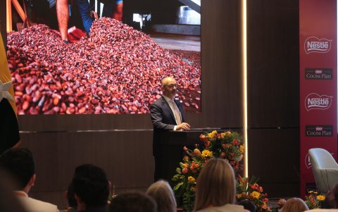 Conferencia. Michele Nardella, director de la división económica y estadística de la ICCO, dio la charla magistral acerca de la situación del mercado mundial del cacao.