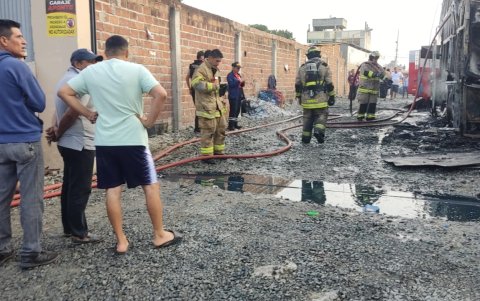 Hecho. Los vecinos del lugar atendieron como pudieron la emergencia hasta que llegaron los bomberos y ambulancia.