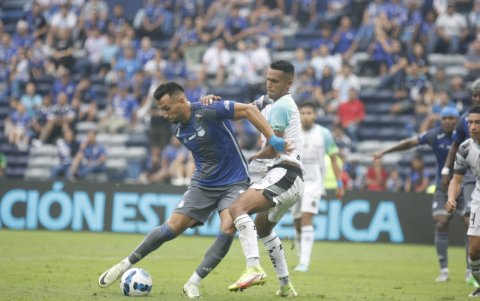 Entre las temporadas 2019 y 2024, Aníbal Leguizamón disputó 156 partidos y registró 7 anotaciones en Emelec.