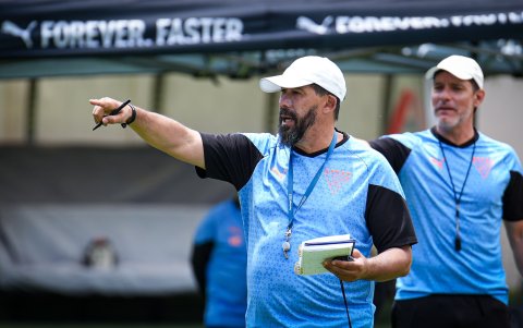 El DT Pablo Sánchez fue criticado por haber dado tantos días libres.