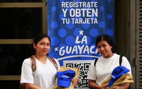 Los brigadistas se distinguirán con una gorra azul y camisetas blancas.