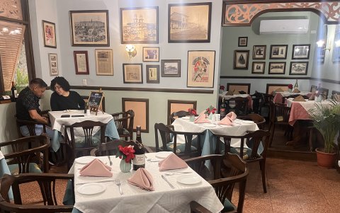 Ausencia. Los restaurantes temen que la próxima semana tampoco tengan afluencia de clientes, debido a los apagones.