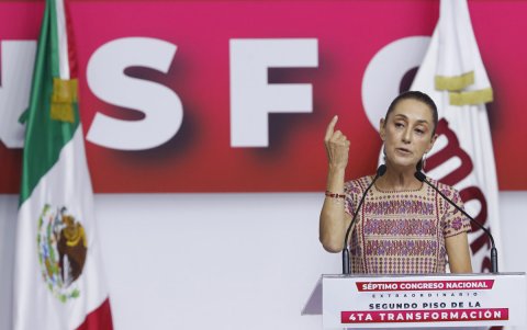 La presidenta electa de México, Claudia Sheinbaum, habla durante en el VII Congreso Nacional Extraordinario de Morena este domingo 22 de septiembre, en la Ciudad de México.