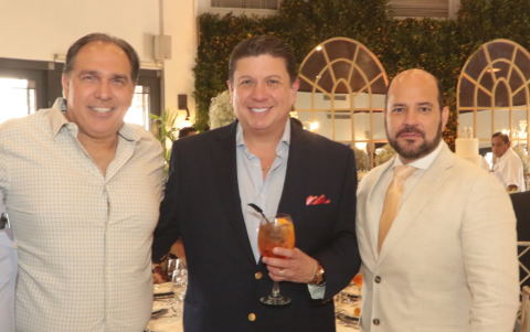 Pedro Luis Falquez, Manuel González y Giancarlo Galiani.