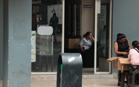 La incertidumbre ronda entre los Guayaquil al no tener claro cuánto tiempo durarán los apaones y si se mantendrá esta coordinación, se quejan, en los horarios.