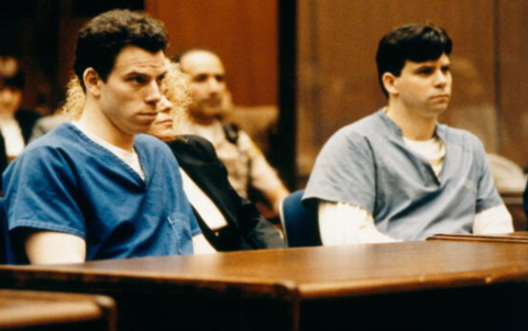 Hermanos Menéndez durante su juicio en 1993.