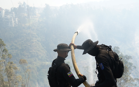 Varios incendios forestales han afectado a Quito, desde el  24 de septiembre.