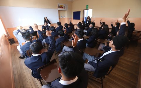 El Ministerio de Educación deberá garantizar la continuidad educativa.