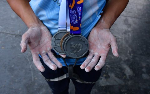 Campeón de los Juegos de Menores 2023 y subcampeón de los PreJuveniles 2024.