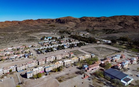 Una toma aérea del pueblo de Sierra Grande, en la provincia de Rio Negro (Argentina).