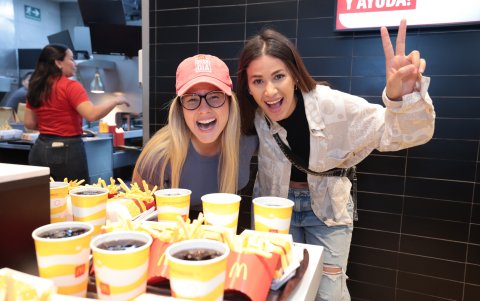 Nikki Mackliff y Ana Aguilera.