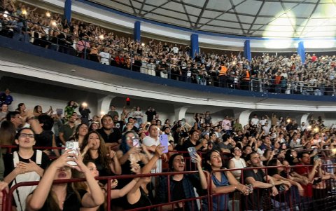 El público asistente al show de Juanes.