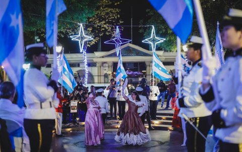 La Aurora Gloriosa abrirá la jornada cívica del 9 de Octubre desde las 05:00, en la plaza de la Administración.