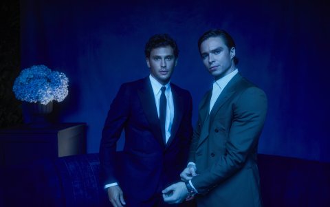 Cooper Koch y Nicholas Alexander Chavez.