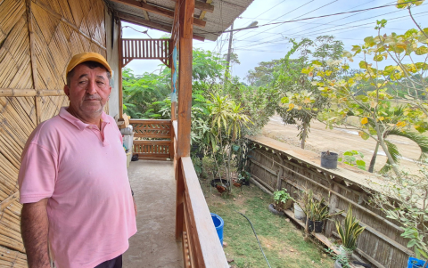 Freddy Párraga vive al pie de la vía que conduce hacia Boca de Agua Fría, a la altura del recinto Tachuela, en la provincia del Guayas.