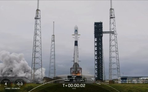 La nave Hera viaja rumbo al primer asteroide desviado por la acción humana