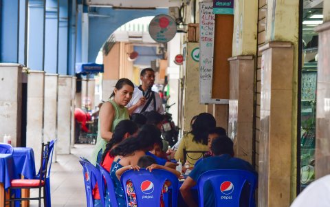 Es común comer almuerzos ejecutivos en las zonas céntricas de la ciudad.