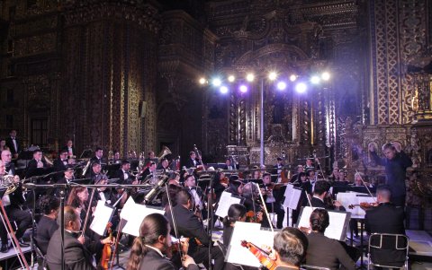 La Orquesta Sinfónica Nacional del Ecuador interpretará la música de La Bohéme en vivo.