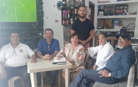 Formación. Parte de los moradores que establecieron formalmente el comité. Esperan tener frutos.