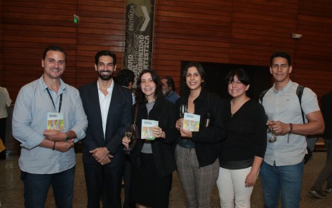 Andrés Achi, Francisco Gagliardo, María Victoria Suárez, María Verónica Paszkiewicz, Erika Cazar y Ricardo Jiménez.