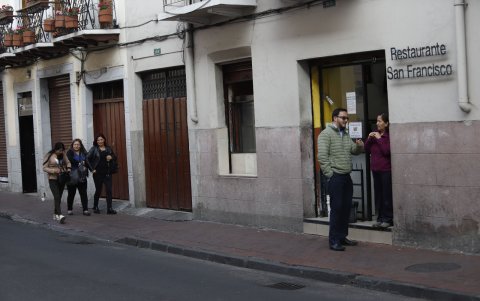 Los residentes del Casco Colonial y sus alrededores piden que se resuelvan problemas como la inseguridad, ya que desde las 17:00 la zona es más peligrosa.
