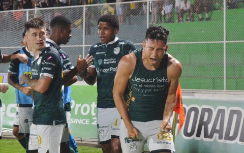 Miguel Parrales  y sus goles en Orense.