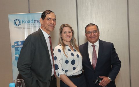 Andrés Castro, Anabelle de Campaña y Joffre Campaña.