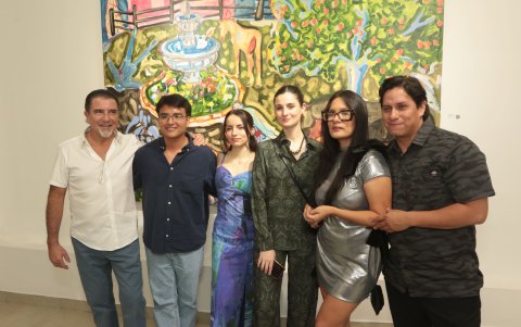 Chiqui Castro, Josué Rodríguez, Judith Peris Gatell, Doménica Borges, Marcela Silvestre y Ray Medina.