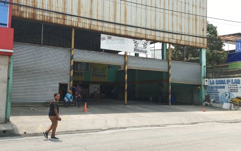 Afectaciones. Las lavadoras de auto, de la Alborada y Sauces IX, no pudieron laborar.