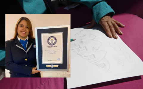 El récord fue por la mayor cantidad de personas reunidas en un mismo sitio dibujando la imagen de Quito para el mundo.