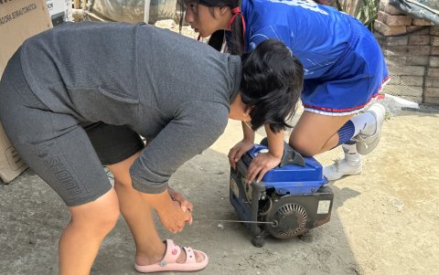 Por los apagones en el país, el respirador de Yaneisy debe estar conectado a un generador.