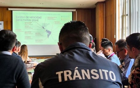 En una reunión entre autoridades Municipales, expertos en movilidad analizaron datos de velocidad y los factores de riesgo en la vía