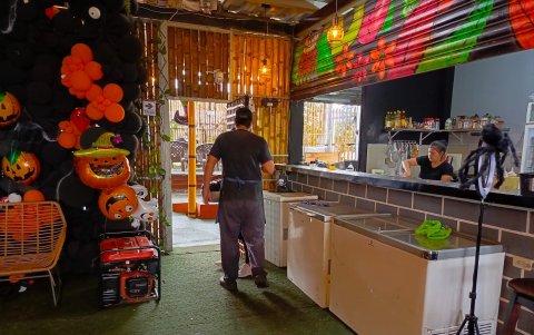 Estrategias. En el feriado, los comerciantes han buscado formas de llamar la atención de los clientes, pero poco ha funcionado.