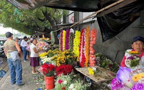 Los comercios regulares también aprovecharon para incrementar las ventas